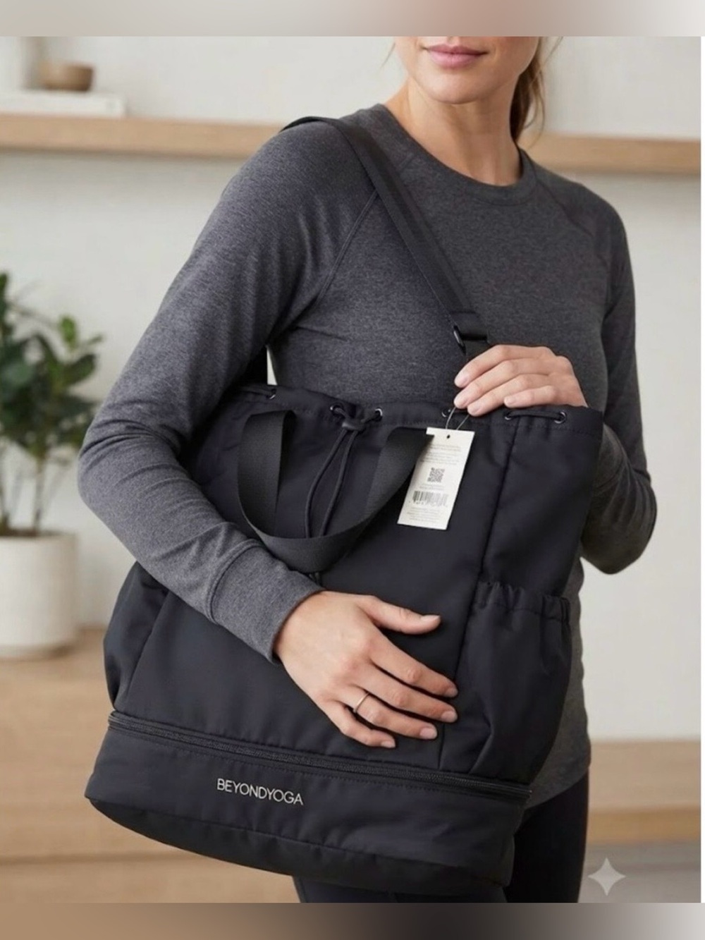 Beyond Yoga Black Convertible Gym Bag, O/S